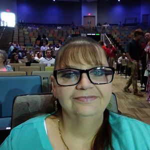 Meet your Posher, Loretta